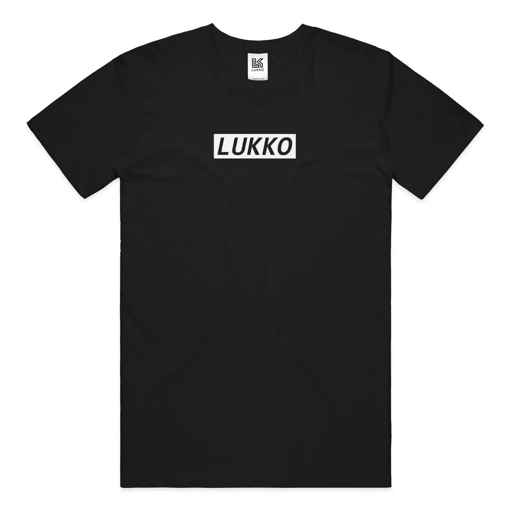 Apliiq Lukko Frame classic coupe t-shirt displayed flat, featuring a simple round neckline and short sleeves in a casual style.