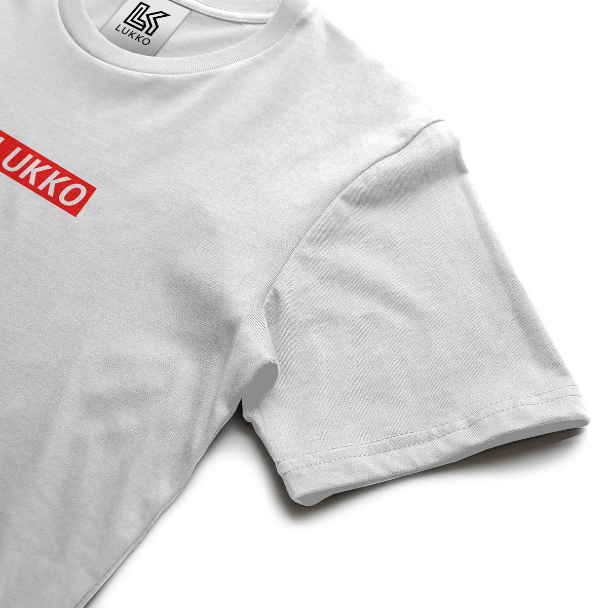 Apliiq Lukko Frame classic coupe T-shirt in white, featuring a simple round neck and short sleeves on a flat display.